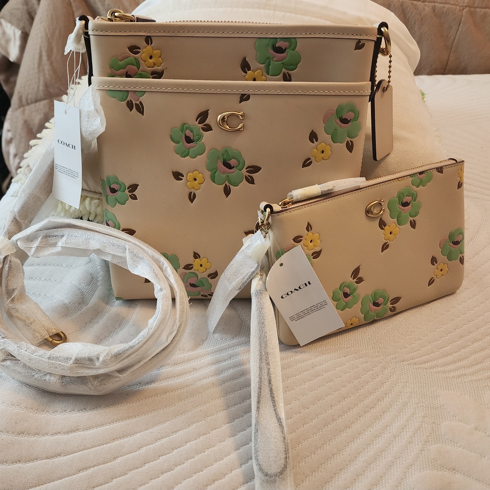 Coach Floral Cream Crossbody Bag Set
